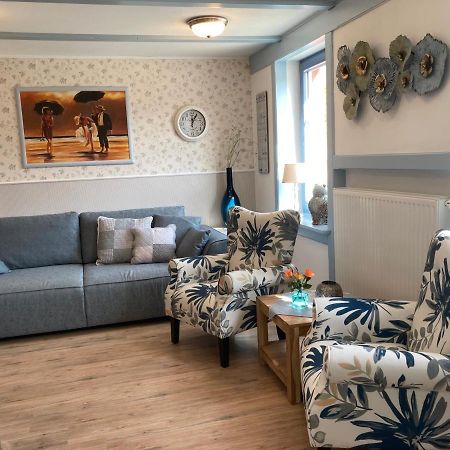 Gaestehaus Daheim Ломе Екстериор снимка