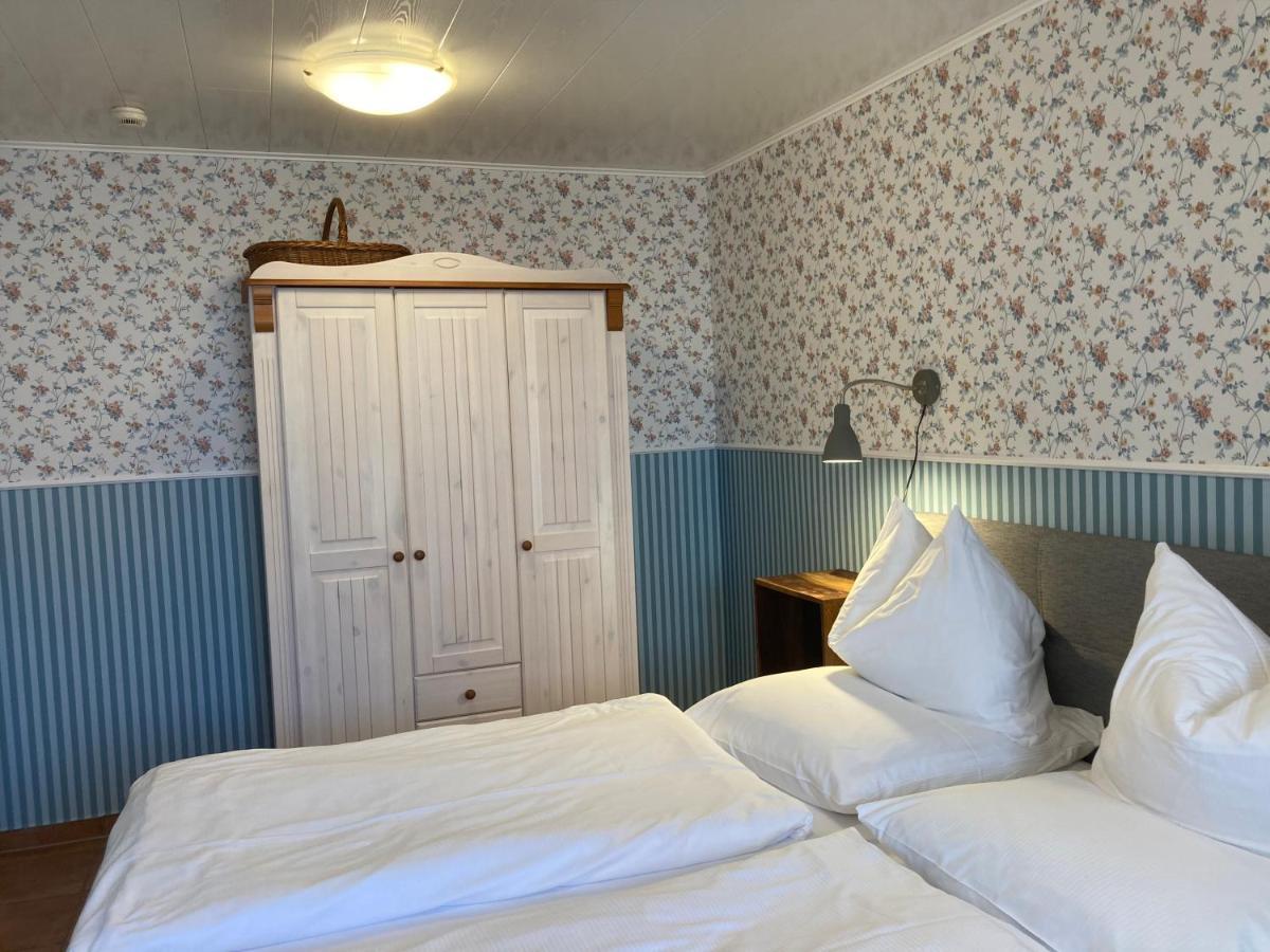 Gaestehaus Daheim Ломе Екстериор снимка