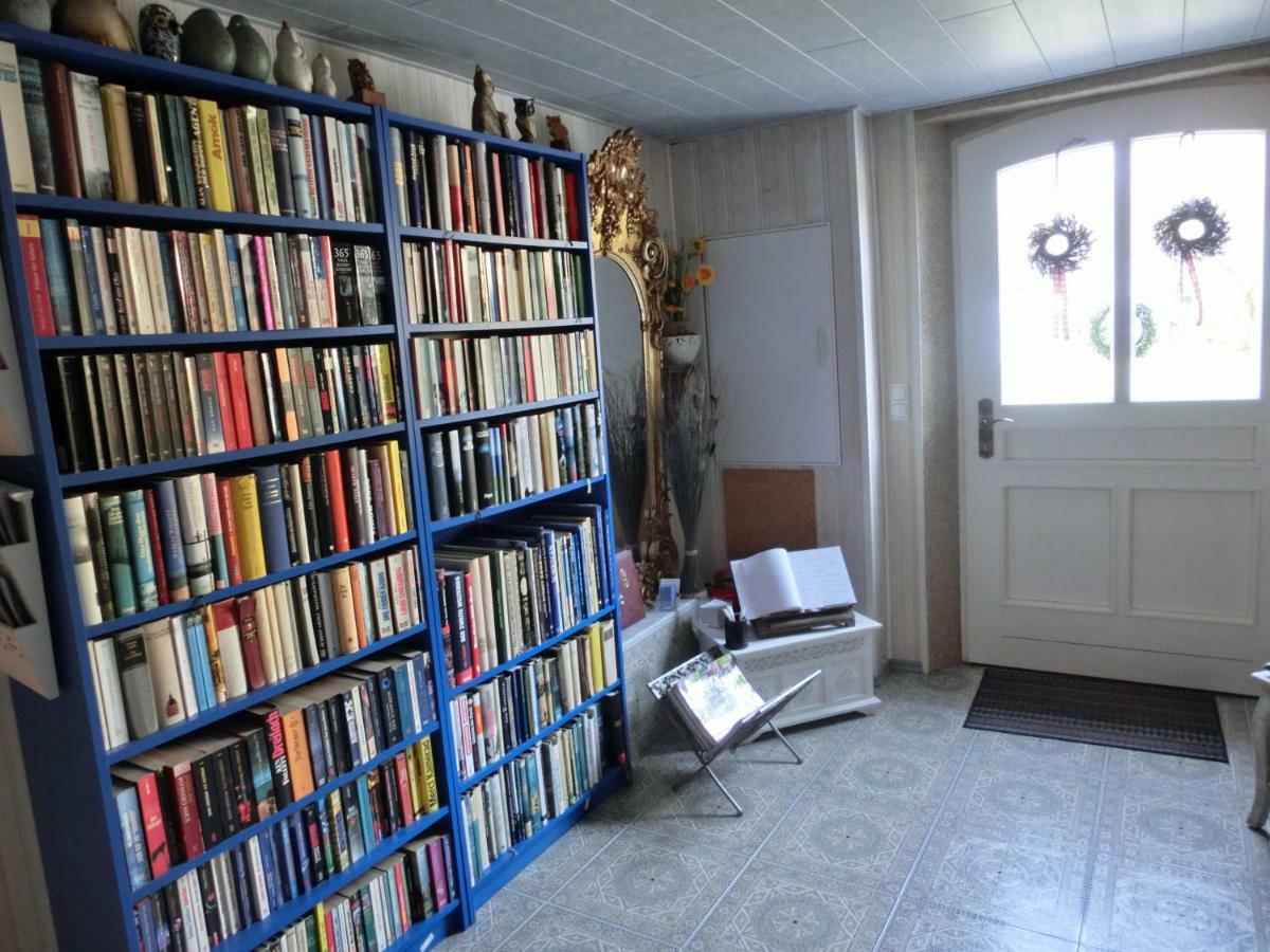 Gaestehaus Daheim Ломе Екстериор снимка