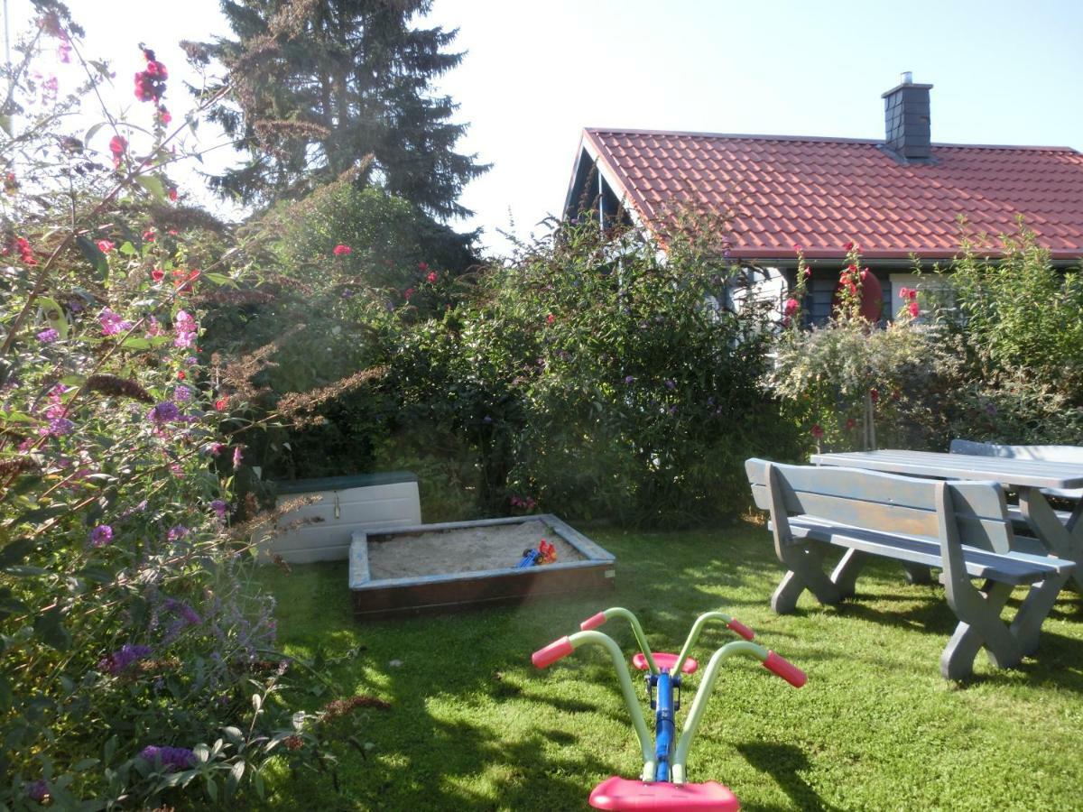 Gaestehaus Daheim Ломе Екстериор снимка